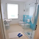 Venus Hotel 4*