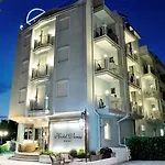 Hotel Venus 4*