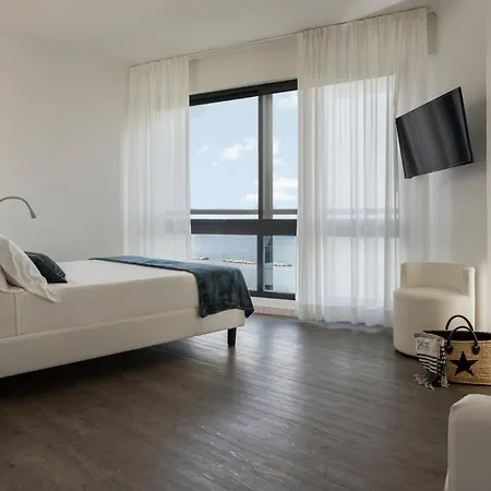 Venus Hotell 4*