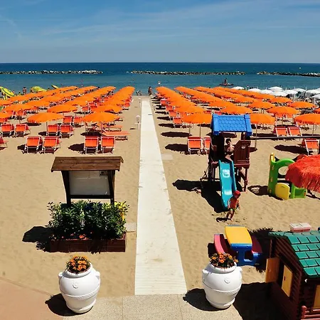 Hotel Venus 4*